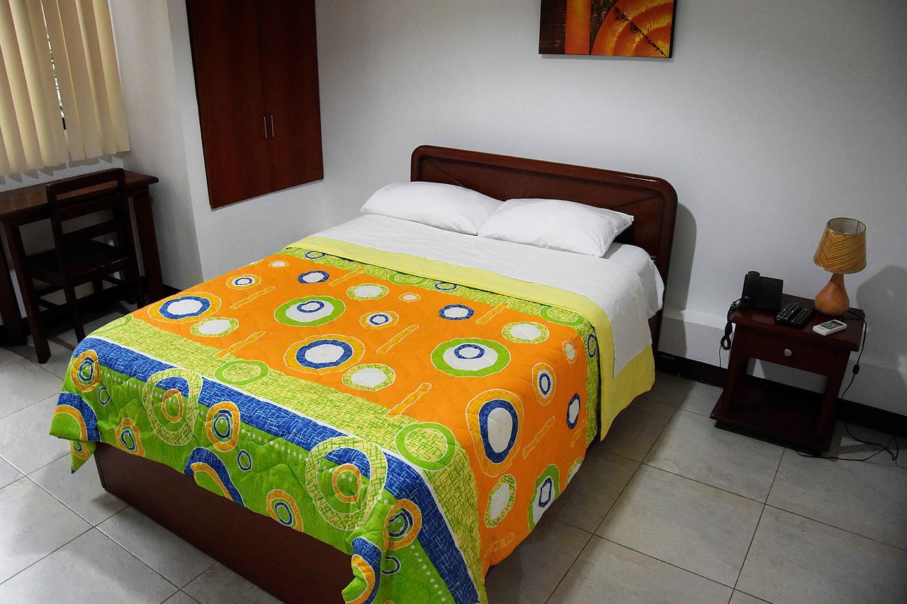 Hotel De Alborada Guayaquil Exterior photo
